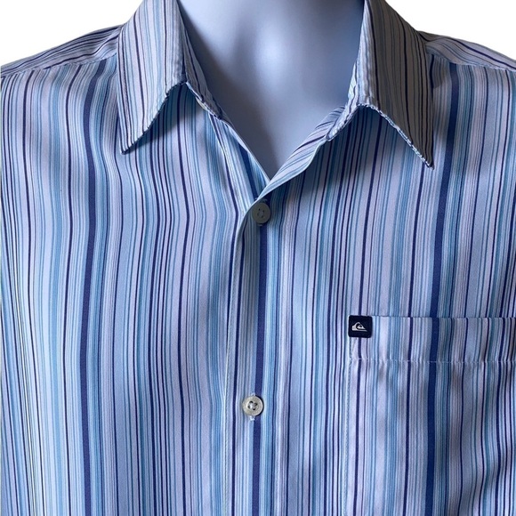 QUIKSILVER Blue & White Striped Button Down Collared Shirt Men S/P Small - Picture 2 of 7